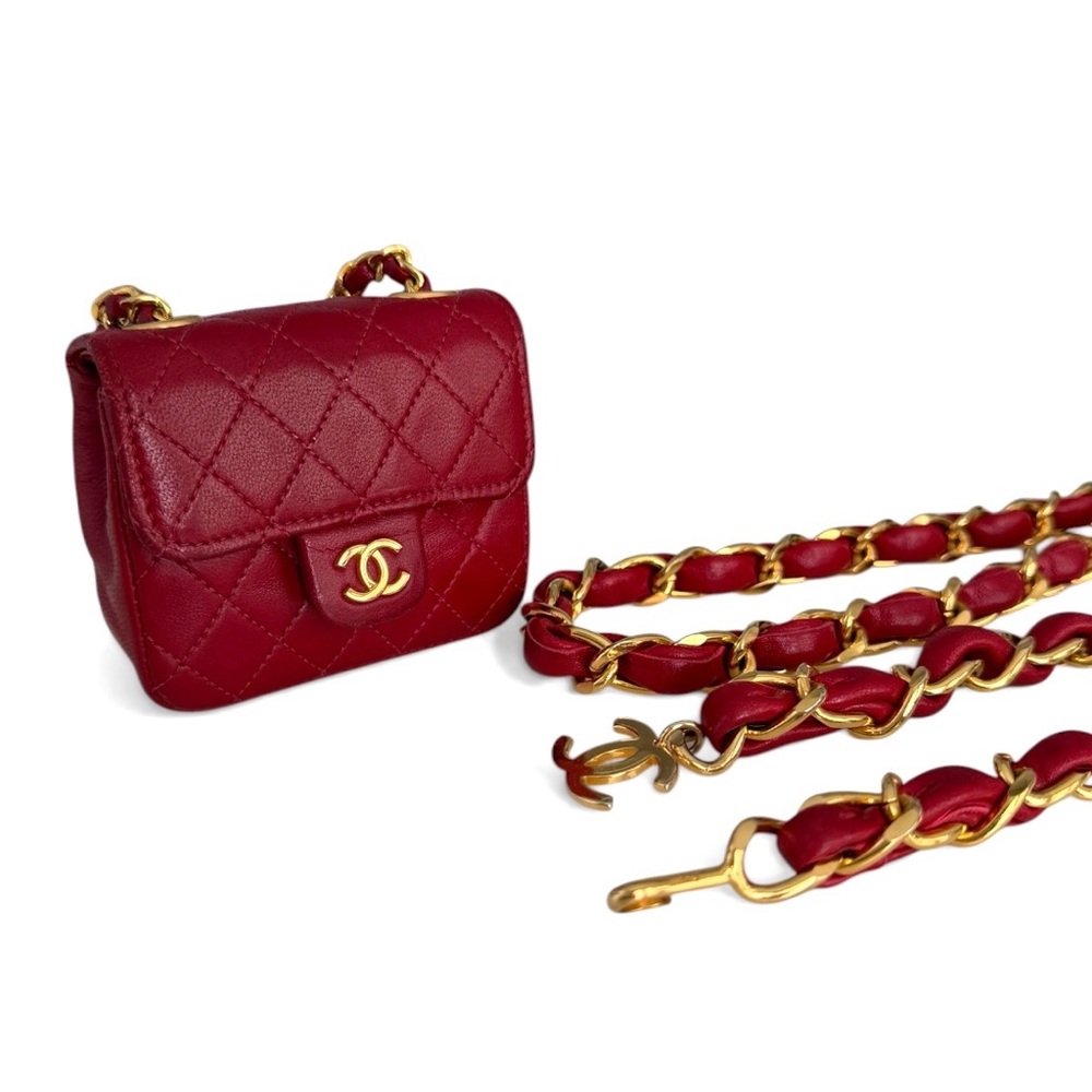 CHANEL 1989 Mini Matelasse Coco Mark Chain Belt Waist Bag | Vintage | 24K Plated - Picture 3 of 15